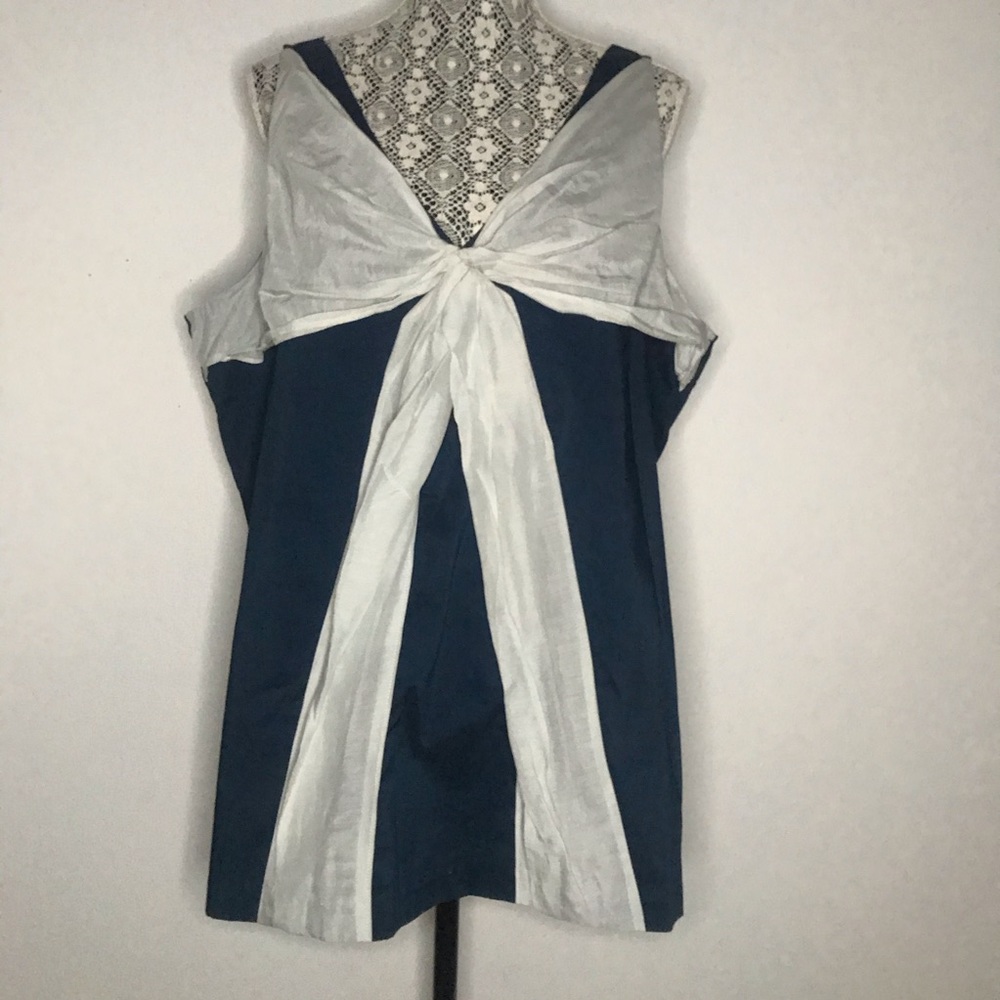 NWT Gap Sleeveless Bow Top